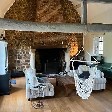 Tatil Evi Grande Chaumiere, 5 Chambres, 14 Personnes Proche Des Plages Manneville-ès-Plains